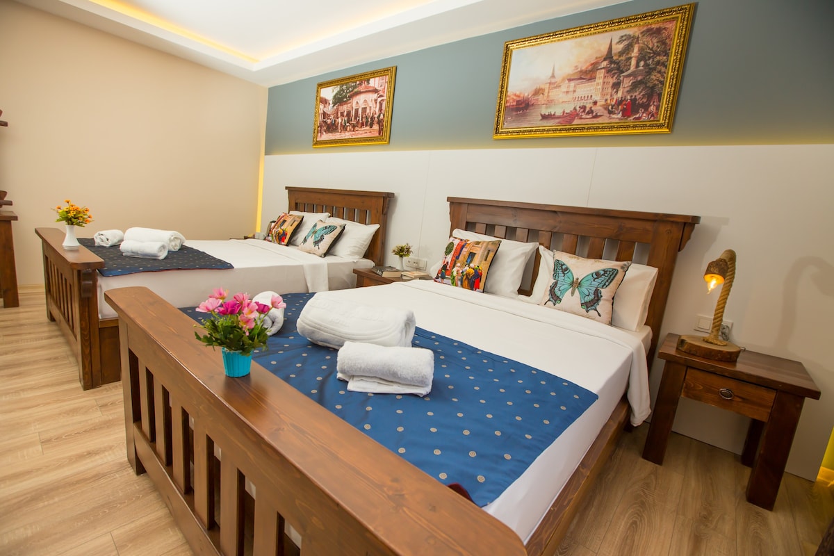 Family room near İstiklal street