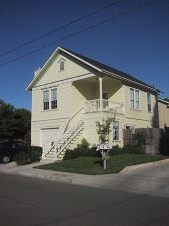 The Dollhouse in Saint Helena