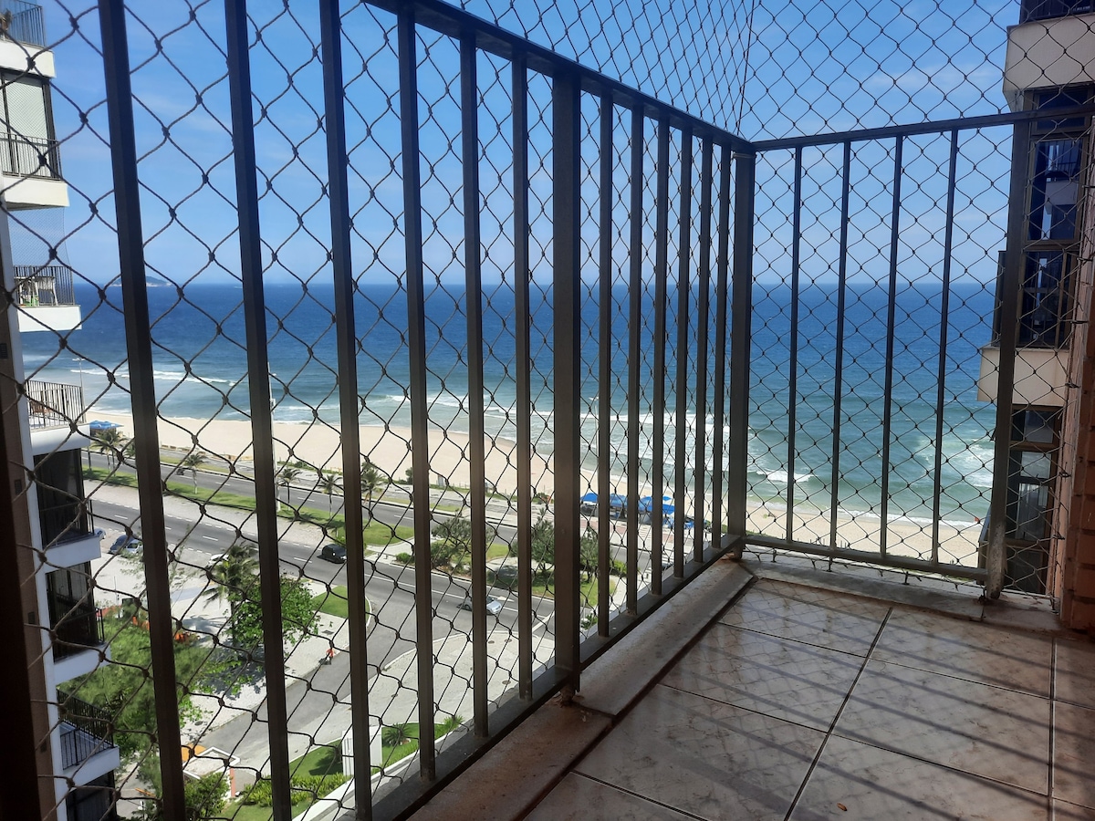 Flat 2 suites com vista maravilhosa  mar e lagoa.