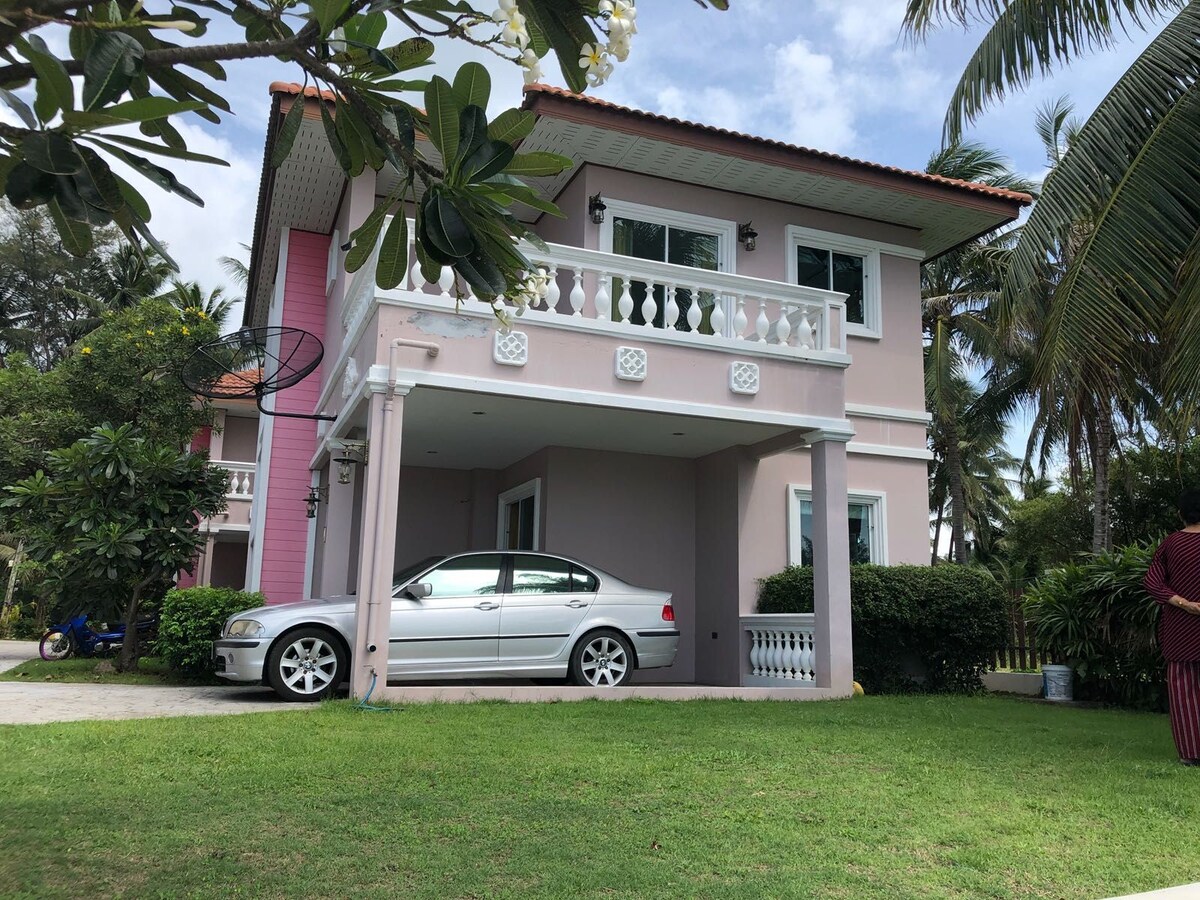 Cape Panwa Beach Front House Unit A 攀瓦海景别墅