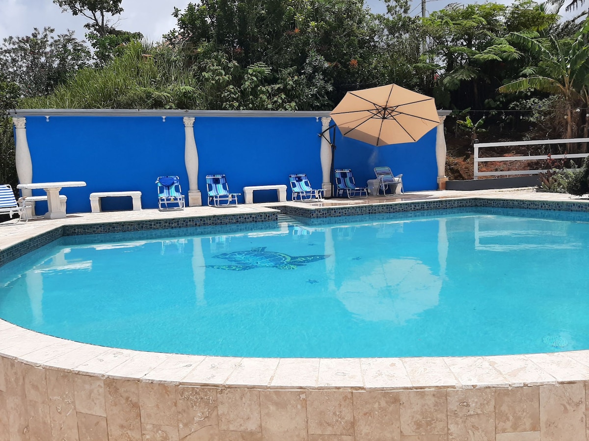 Casa Barco con piscina privada, “El Arca NoEs”.