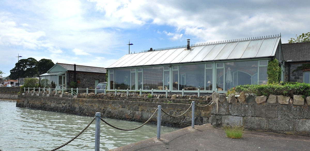 Wood Quay - A truly unique, seafront experience!.