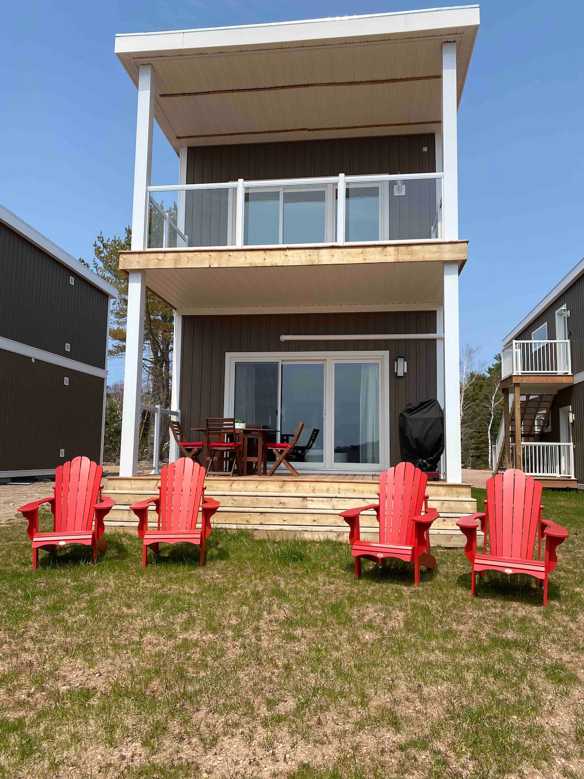 Caper Cottage Beachfront Cabot Trail