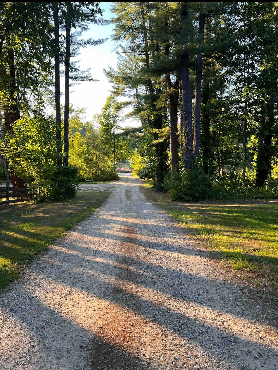 Shilo Farmhouse: Goats & Hot Tub! Near Portsmouth