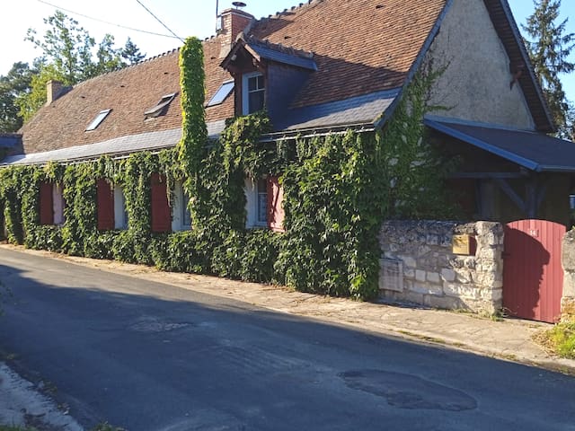 La Croix-en-Touraine的民宿