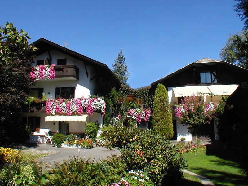 Ferienwohnung im Herzen von Lana in ruhiger Lage.