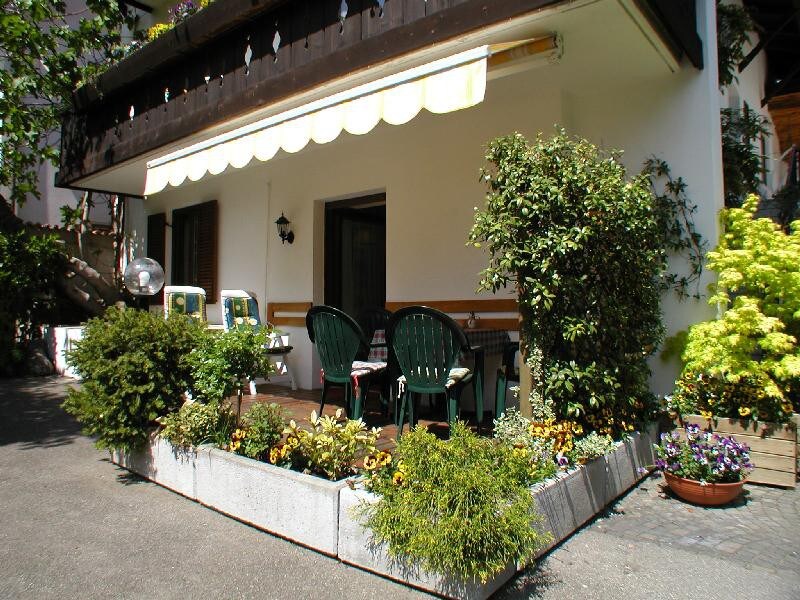 Ferienwohnung im Herzen von Lana in ruhiger Lage.