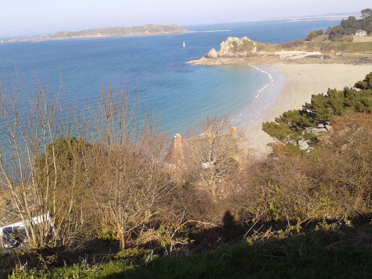 Location dans joli bourg de caractère à 20 mn mer