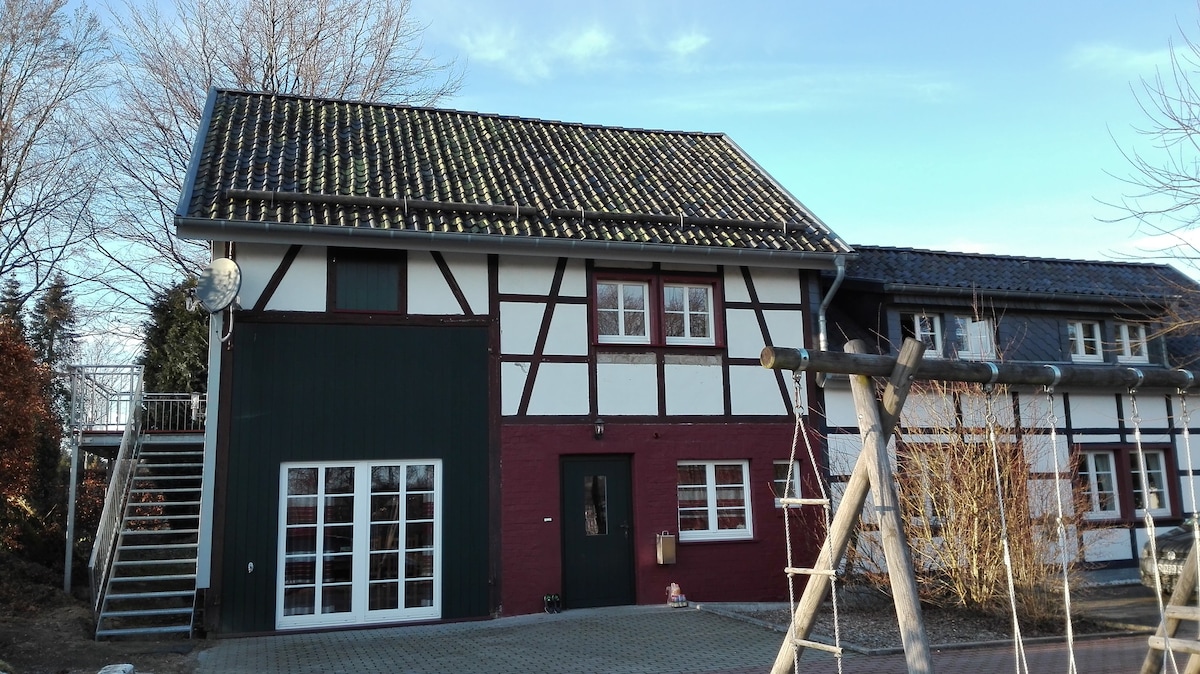 位于Vennbahnradweg的老农舍， Kuhstall