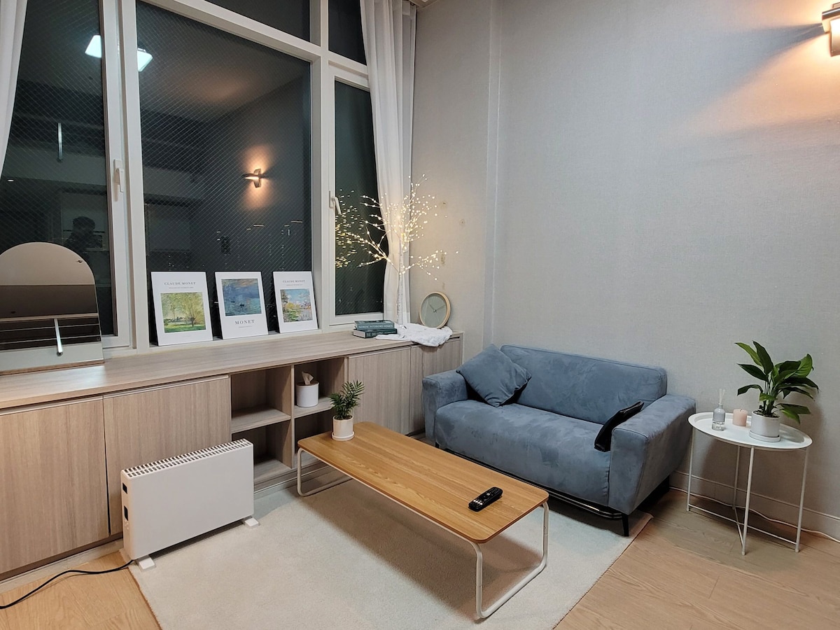 疗愈之家# 2_宽敞的复式公寓/距离西面5分钟车程/距离全波咖啡馆街/Instaengseong 1分钟