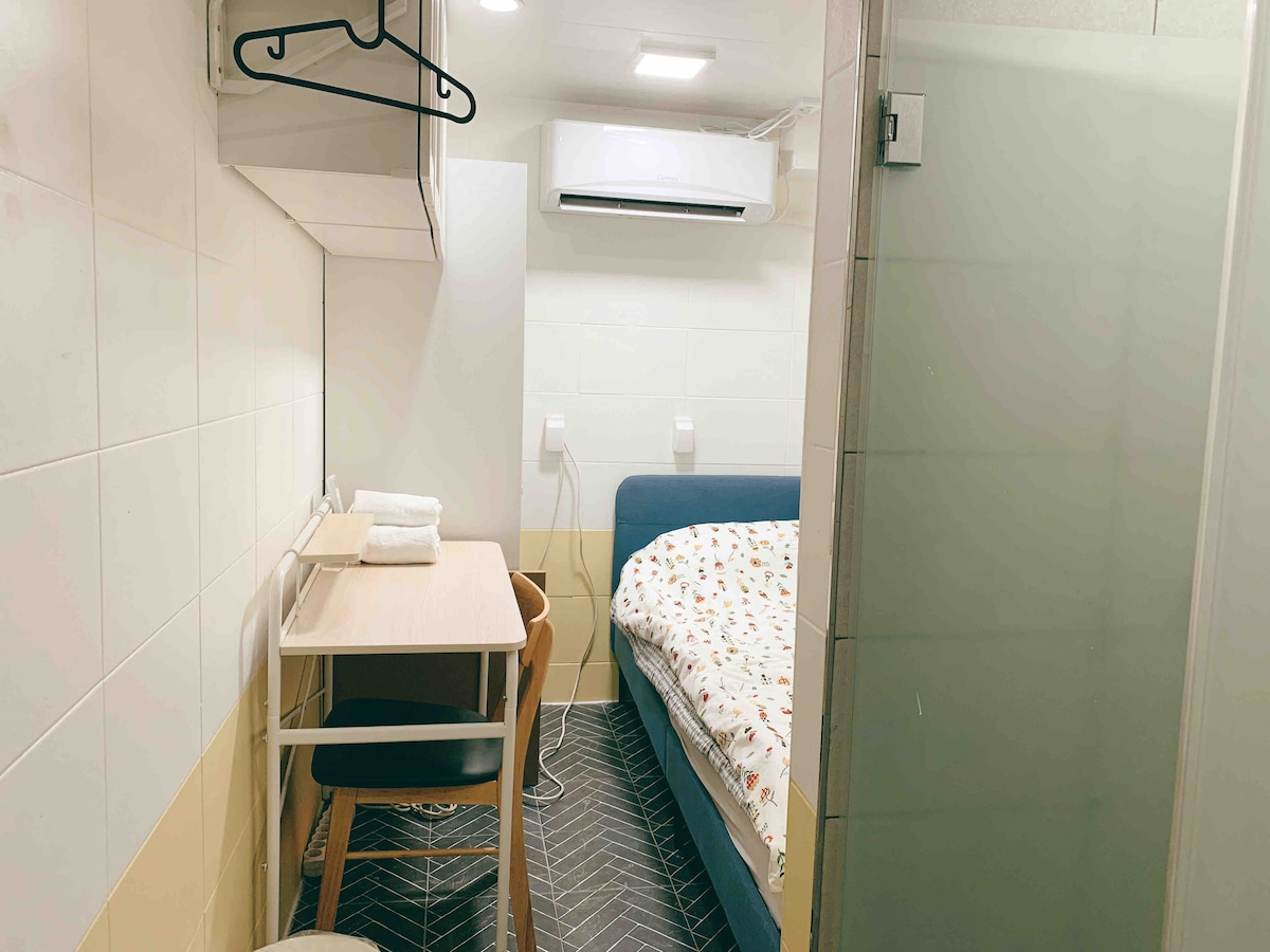 #室内， Seocho ， Bangbae站区#长期住宅#仅限女性入住的共享房源（仅限女性入住）