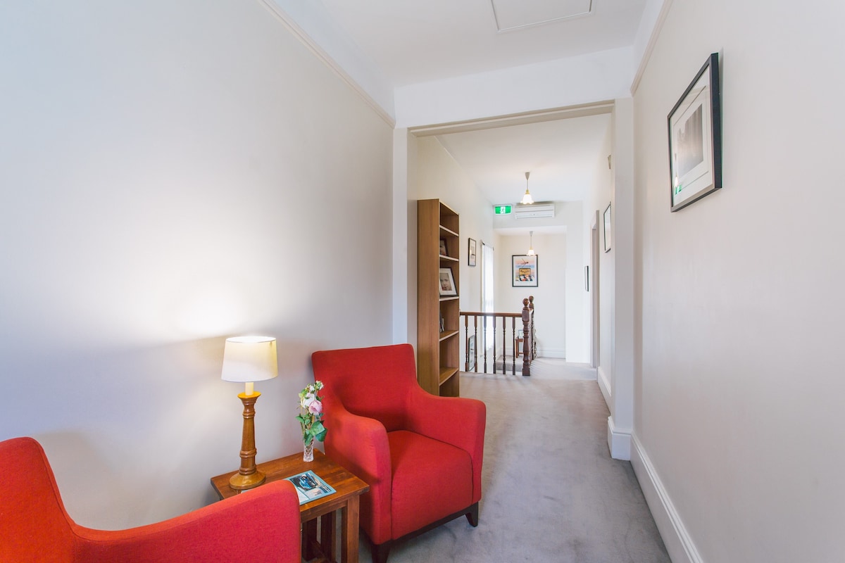 Strathmore in Sandy Bay, Hobart (Room 1)