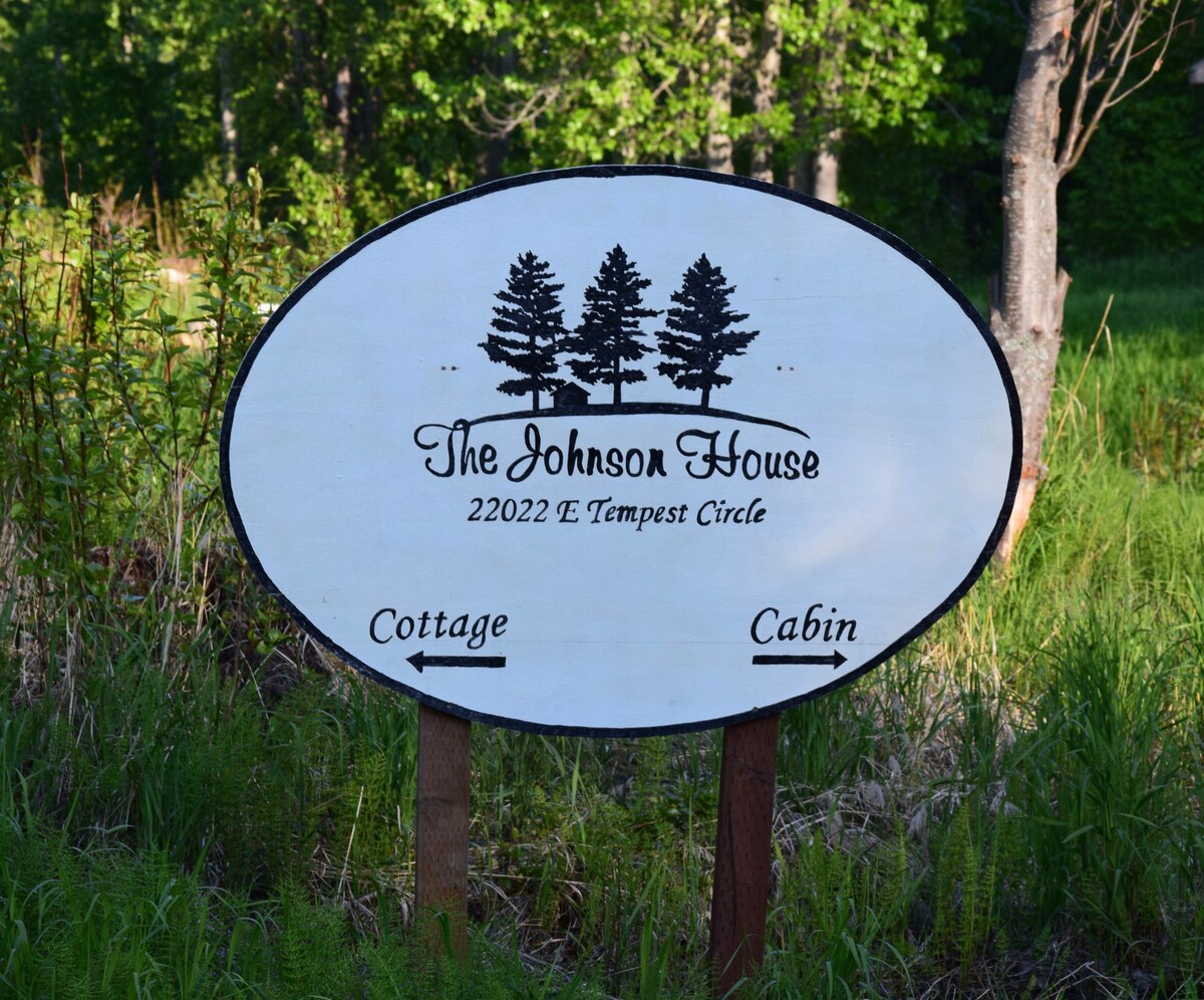 The Johnson House Cottage