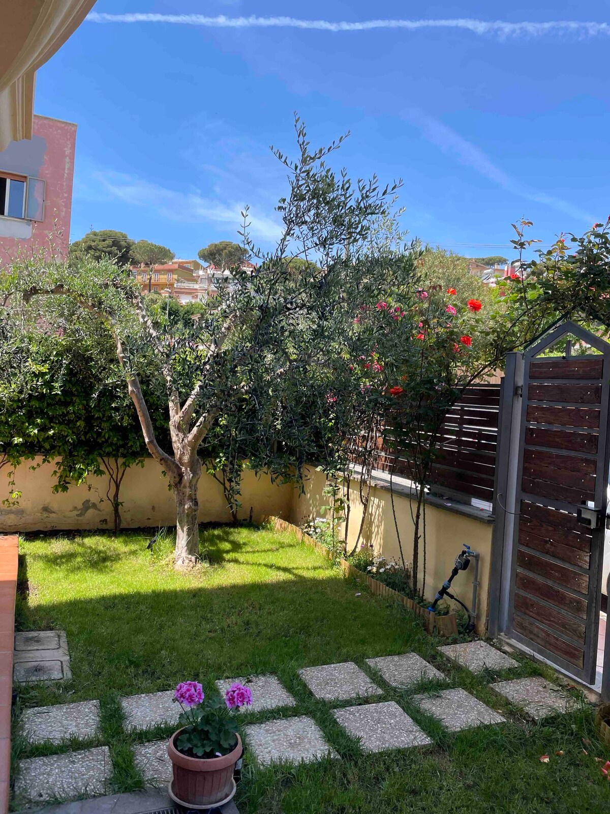 Accogliente Casa con giardino a Santa Marinella