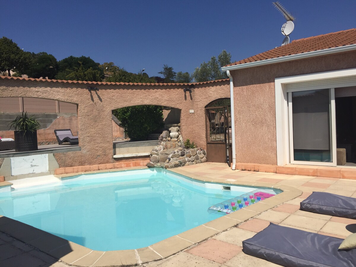现代别墅，可容纳6/8人，私人游泳池， Hte Corse