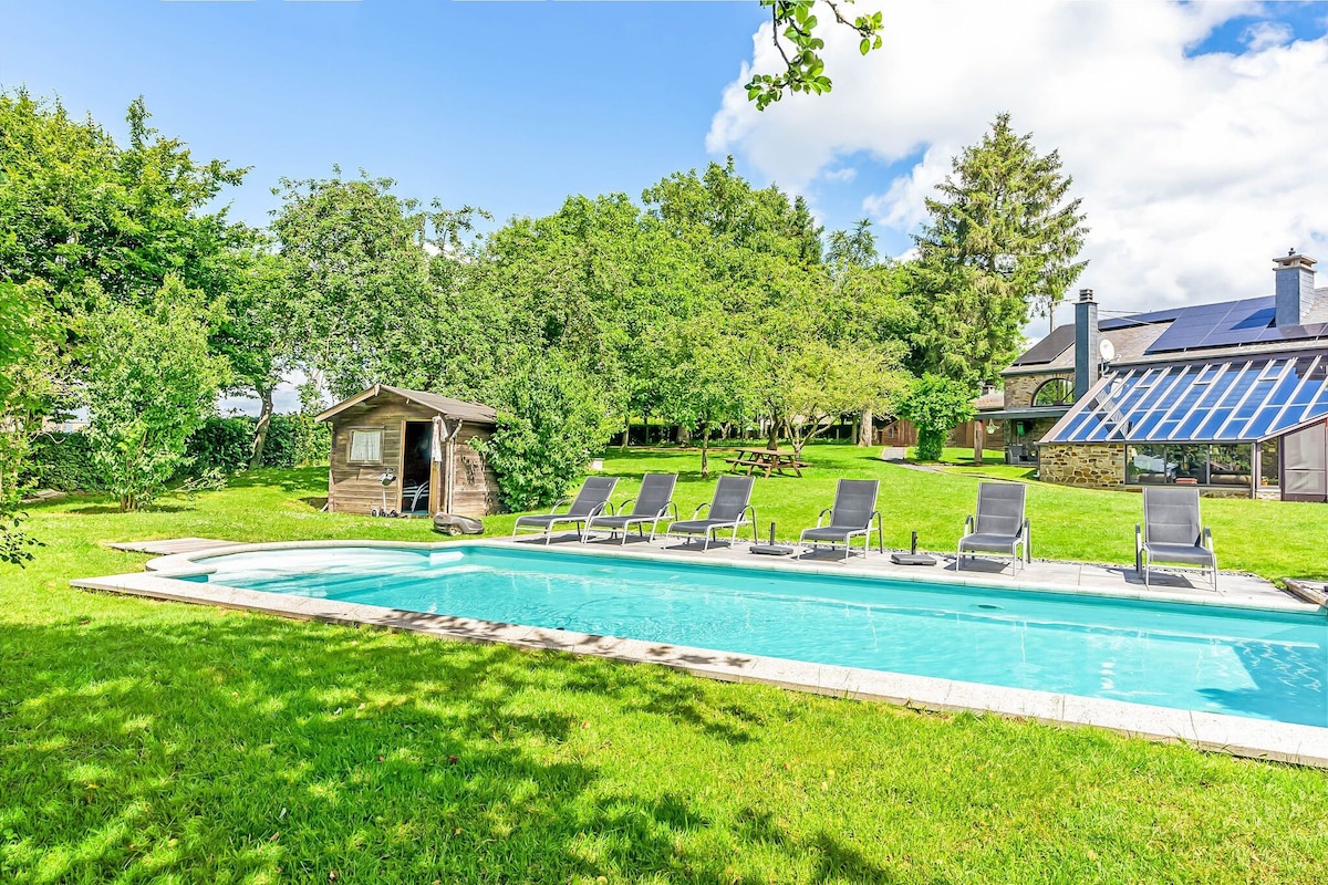 La Roche-en-Ardenne带泳池的豪华别墅