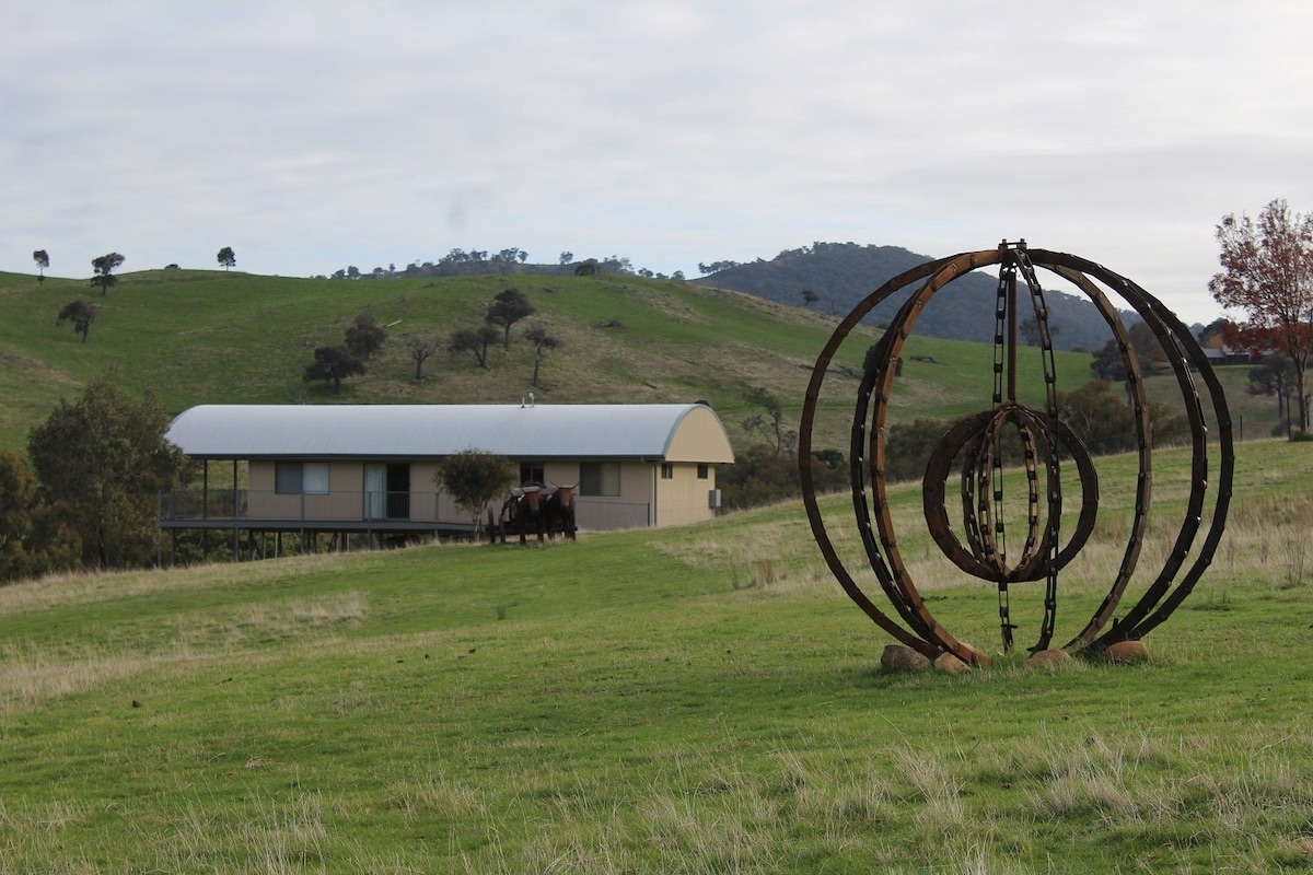 Elm Cottage Tumut - Yellowbox Cottage