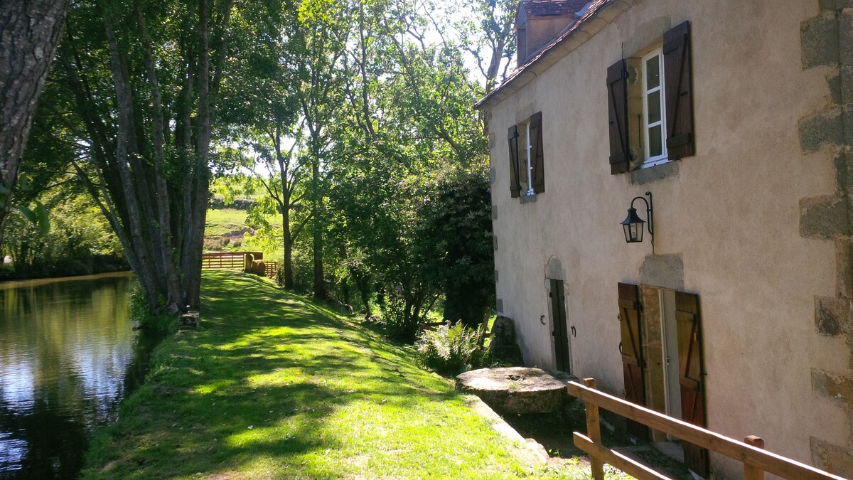 Moulin de PLENY