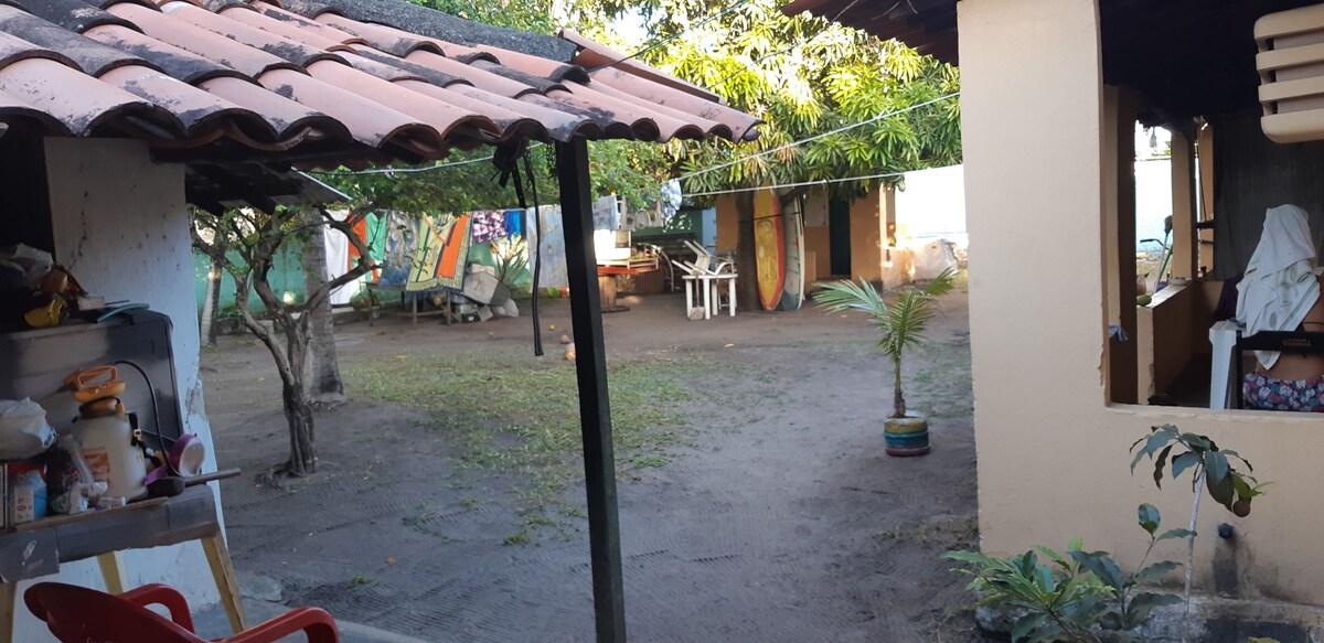 Casa aconchegante para casal a beira do Mangue