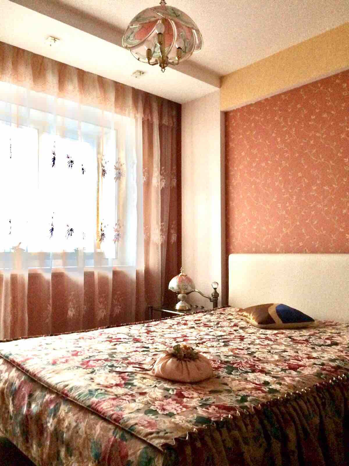 位于波洛茨克的舒适3房公寓，可容纳4-8位房客