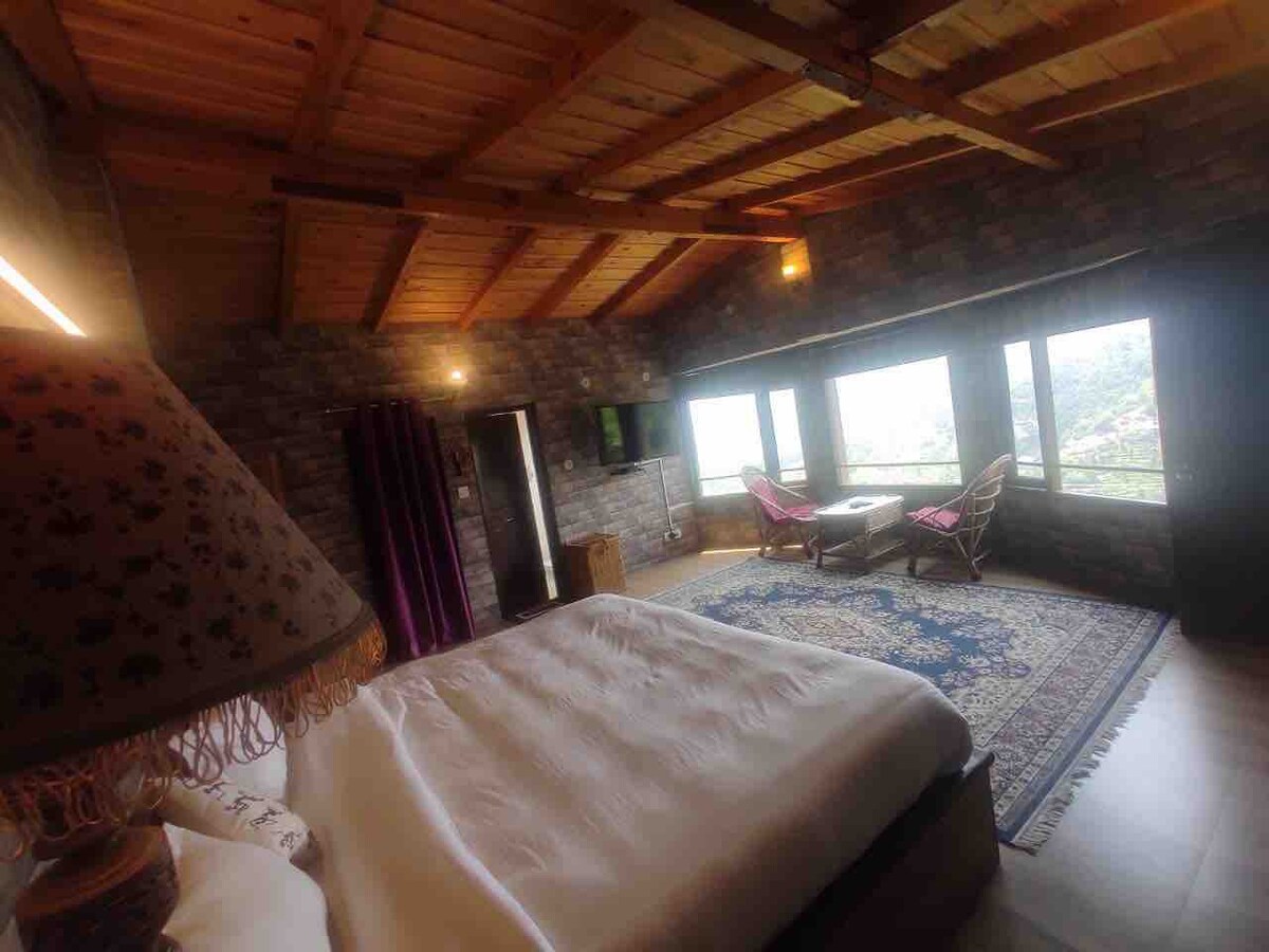 Mrigashirsha, Nakshatra Cottages, Mukteshwar (UK)