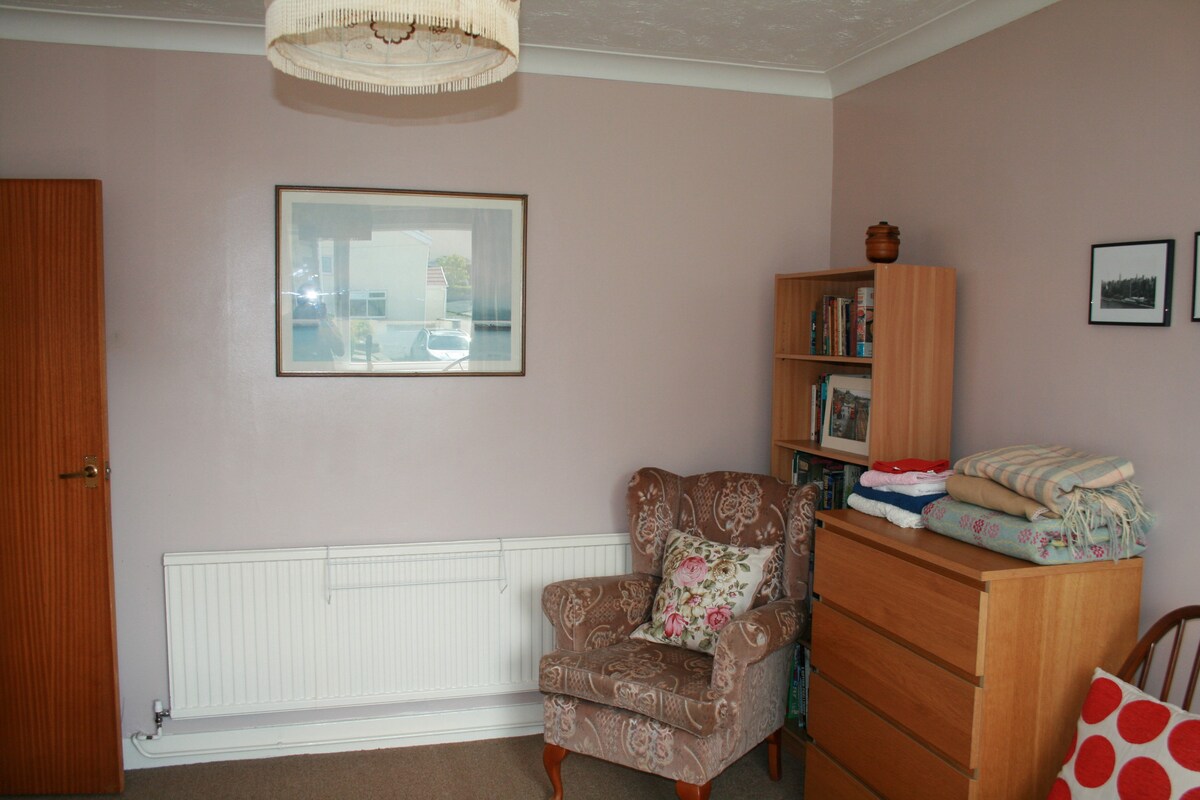 Private & comfy room in Swansea #3