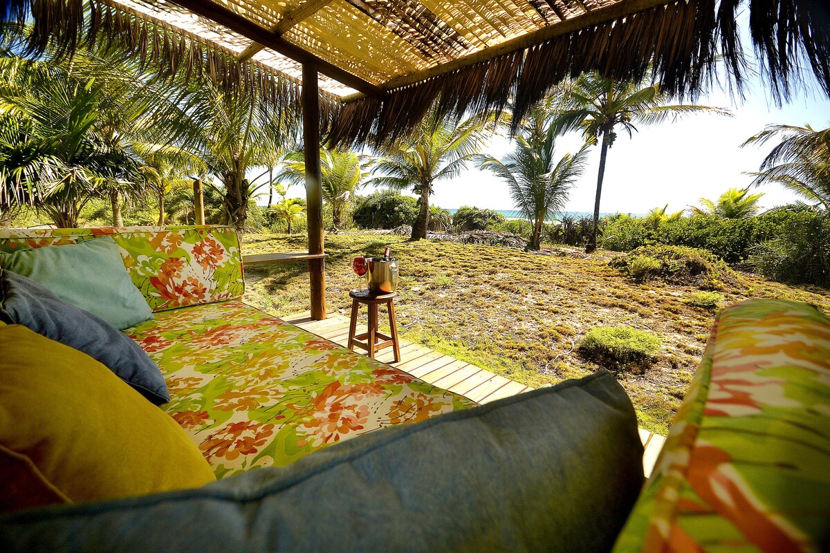 Casa Pé na Areia em praia deserta!