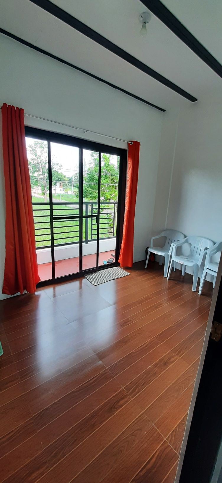 220sq m. Staycation House in Nuvali/Carmel town