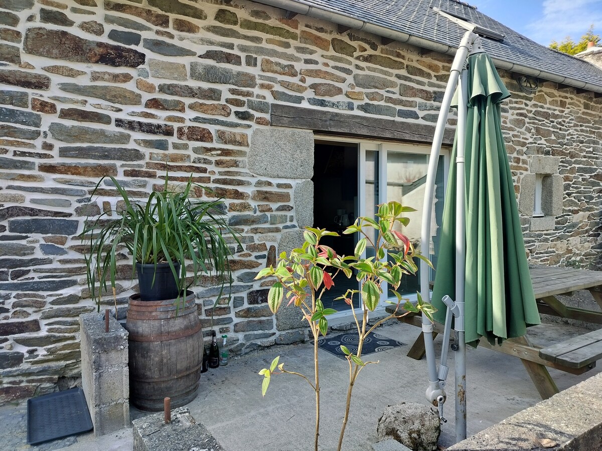 Maison au pied de la forêt