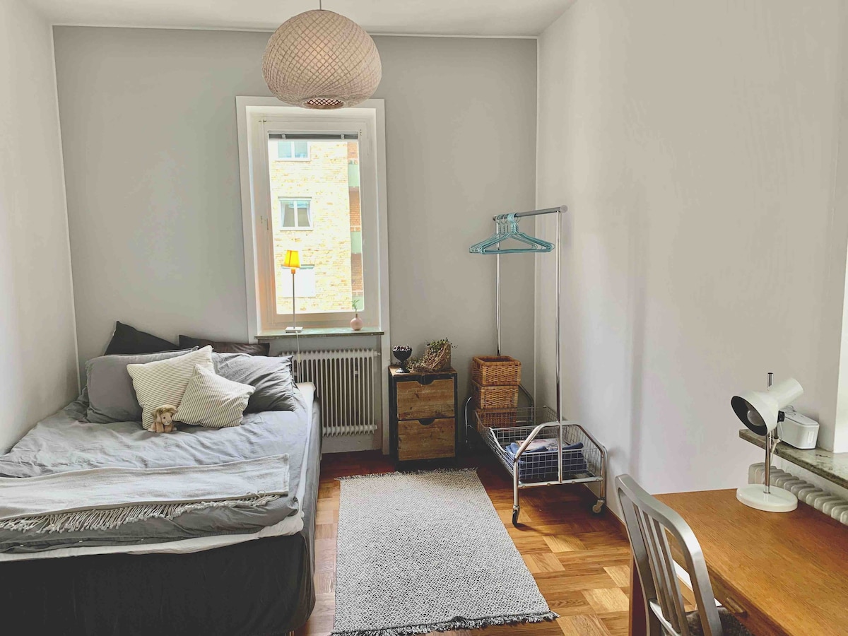Kungsholmen明亮的漂亮房间