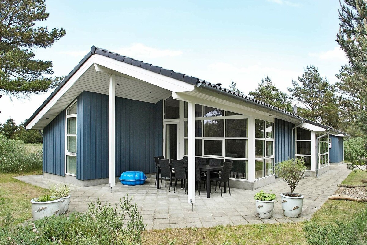 10 person holiday home in fjerritslev