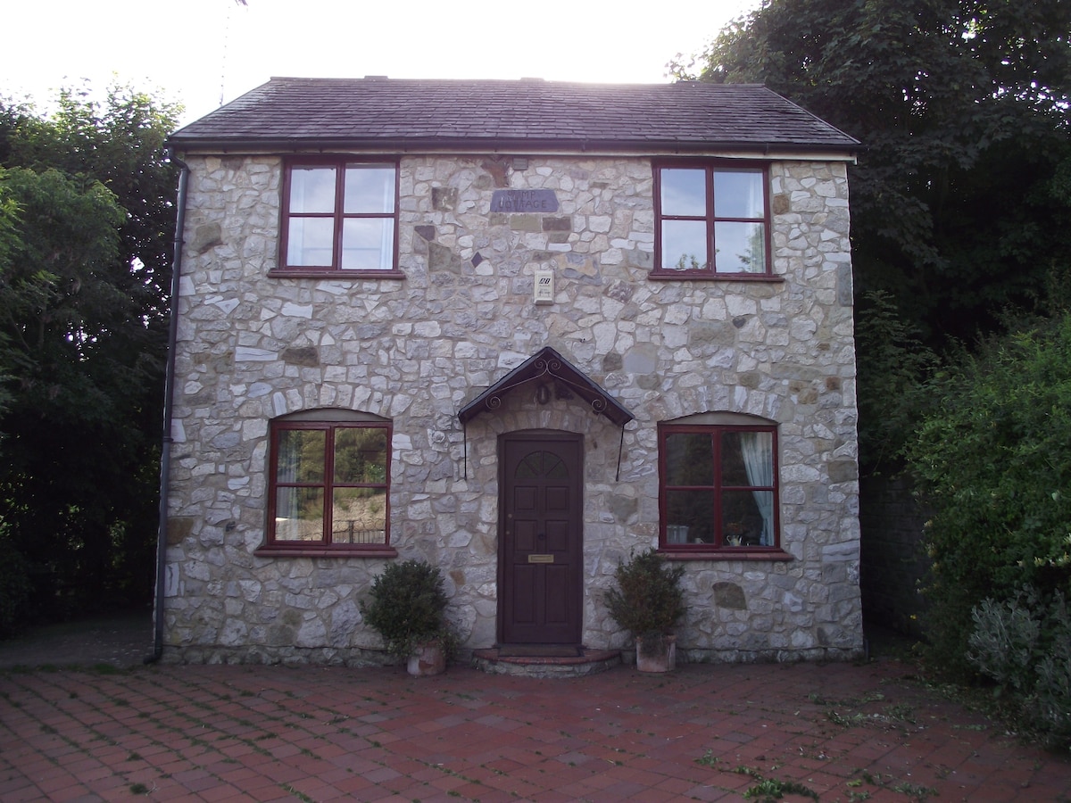 Pump Cottage, Whitford