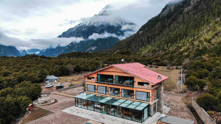 巴松措明镜庄园民宿