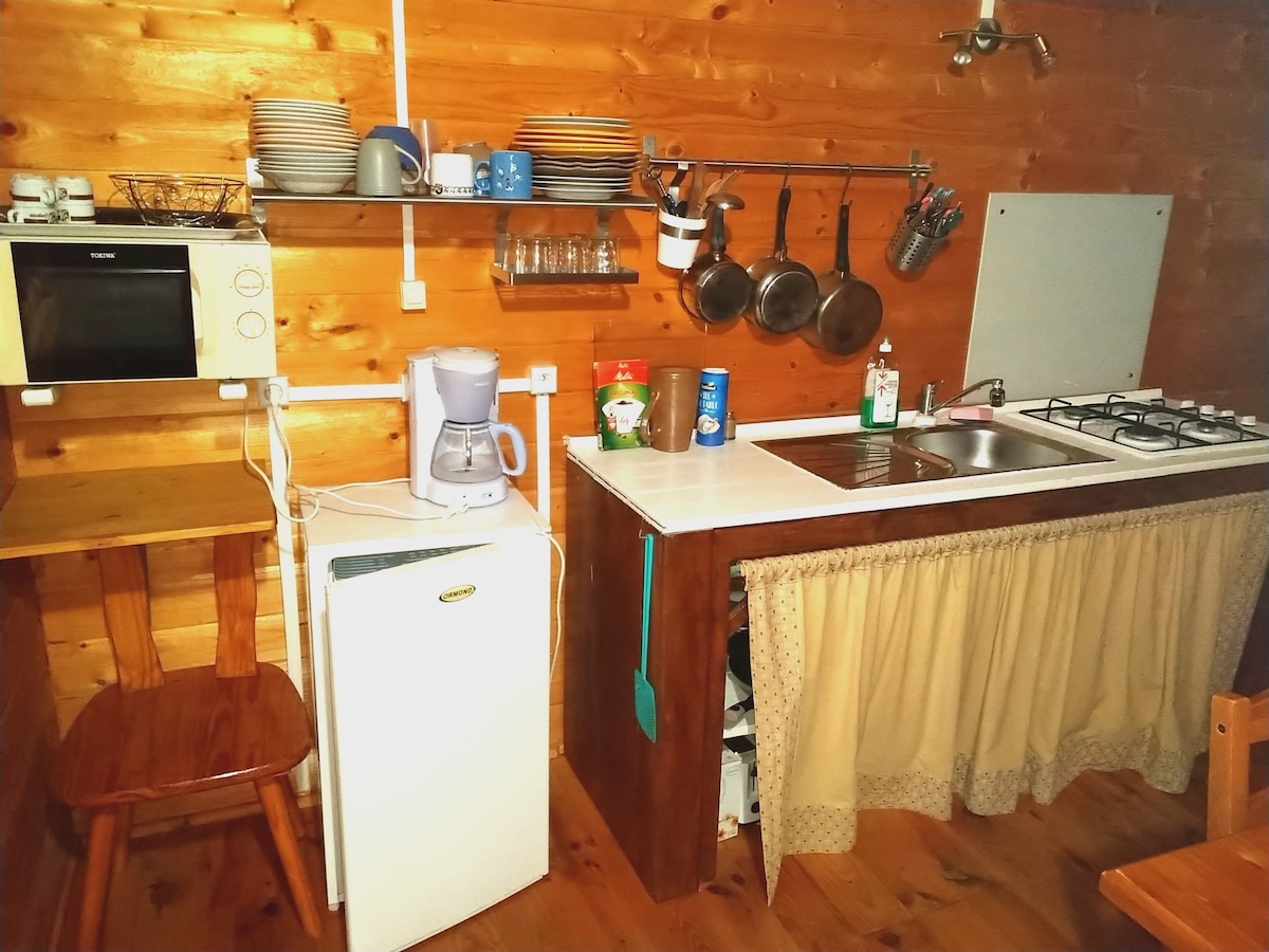 Chalet 40 M2 Lacs, cascades, rivières. Pêche