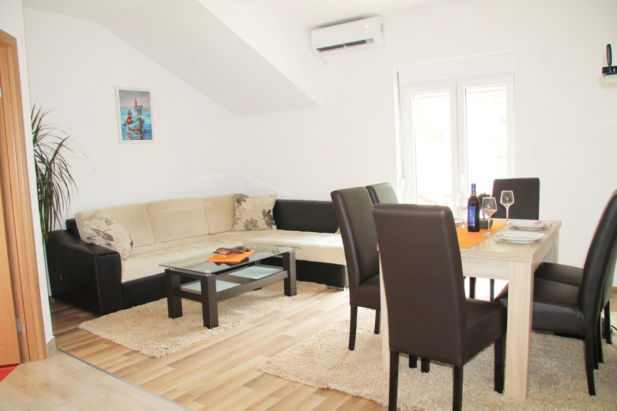 Apartment  Meljine Boka Bay 2