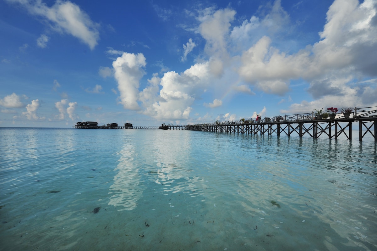 蓬岛度假村（ Pom Pom Island Resort ）海滩别墅