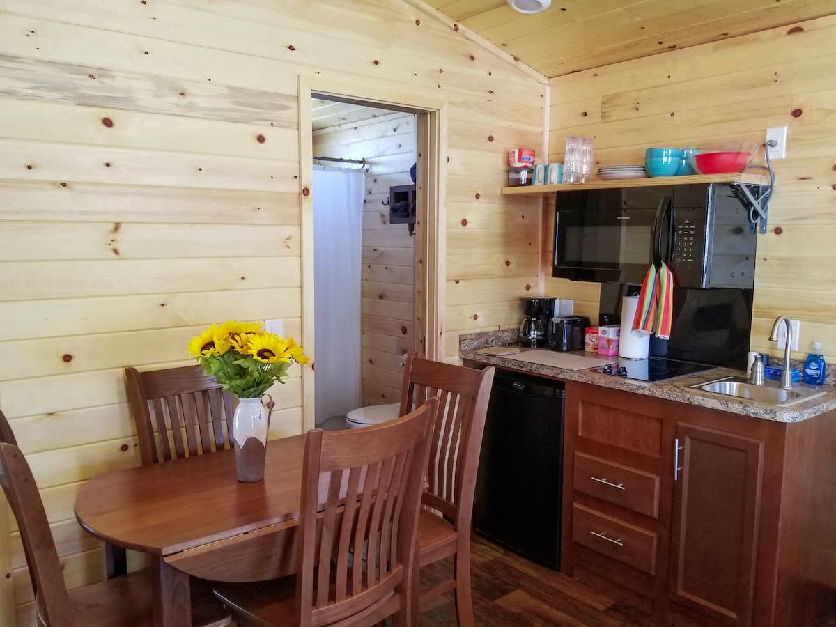 Castle Gate RV Park - Small Cabin