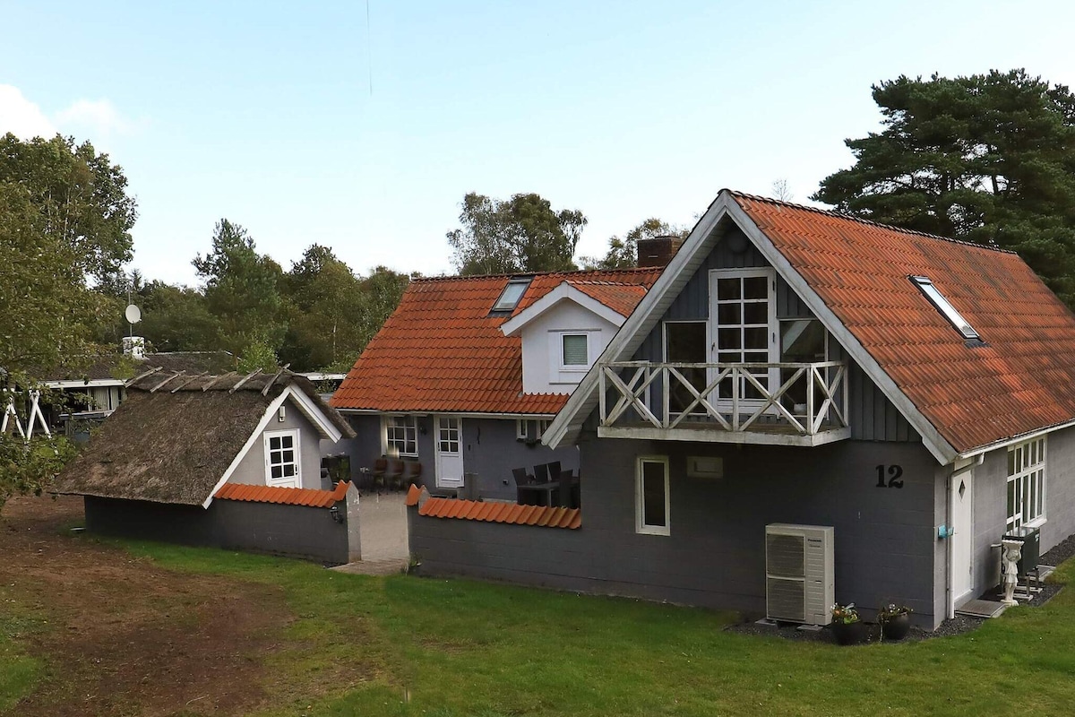 8 person holiday home in hals