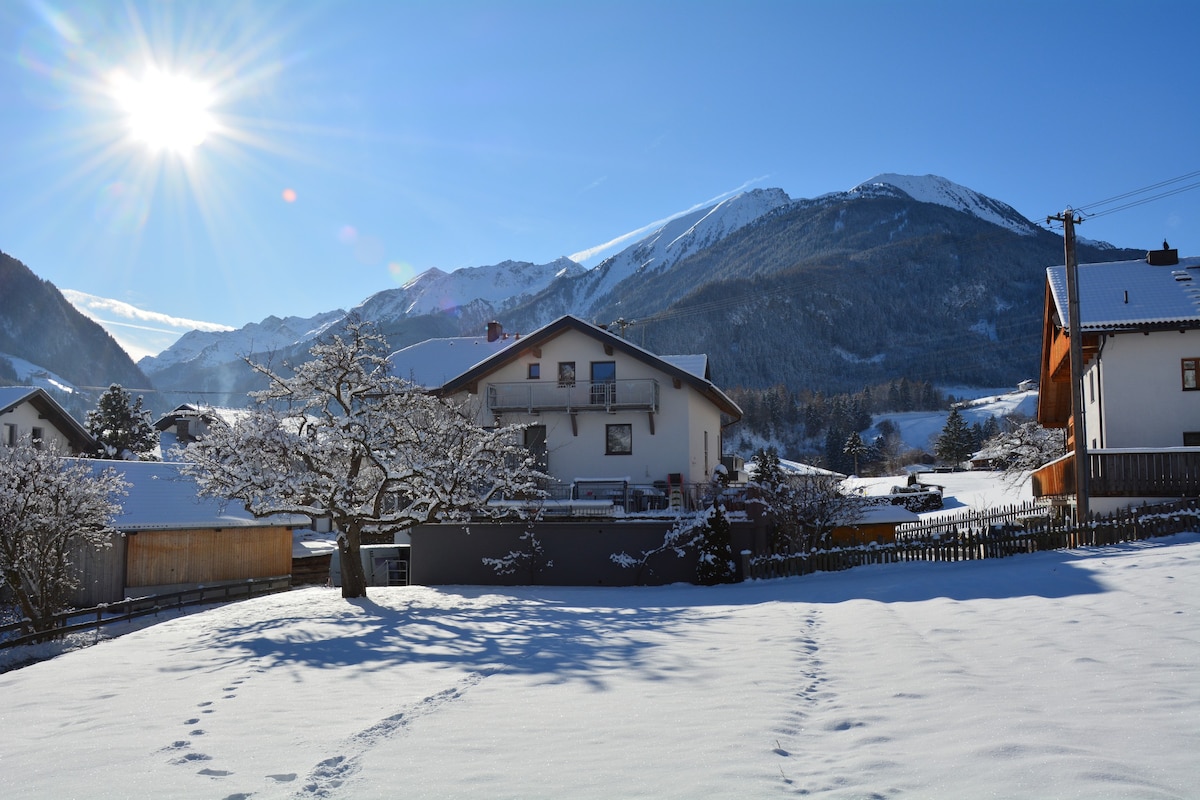 Apart Pitztalurlaub - Apart Hochzeiger