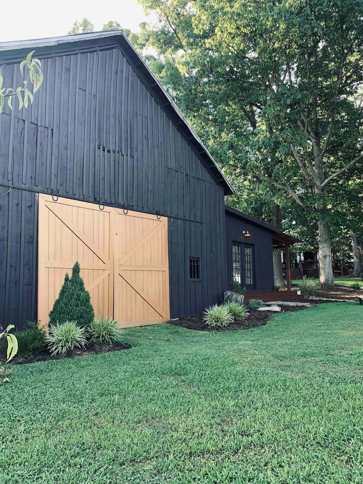 The FarmHouse Barn Suite