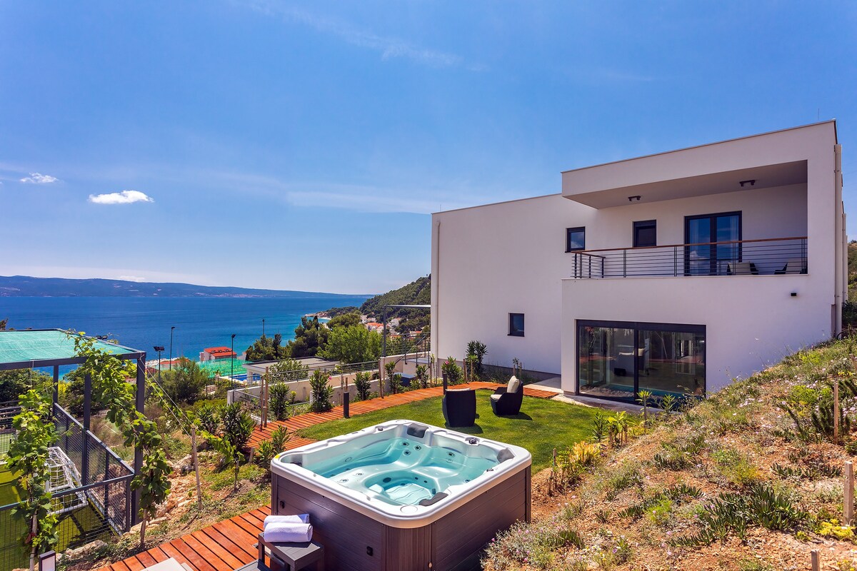 Villa Lemona - heated in and outdoor Pool,Jacuzzi