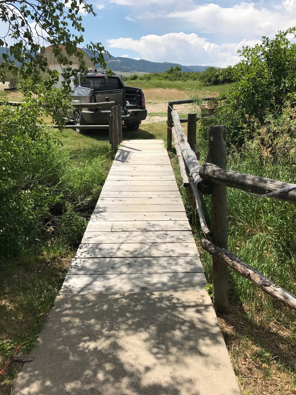 物业距离日食路径震中半英里