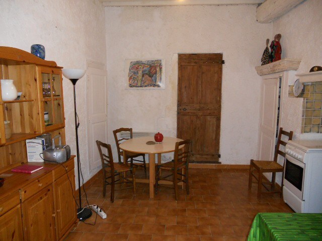 Arles, petite maison typique