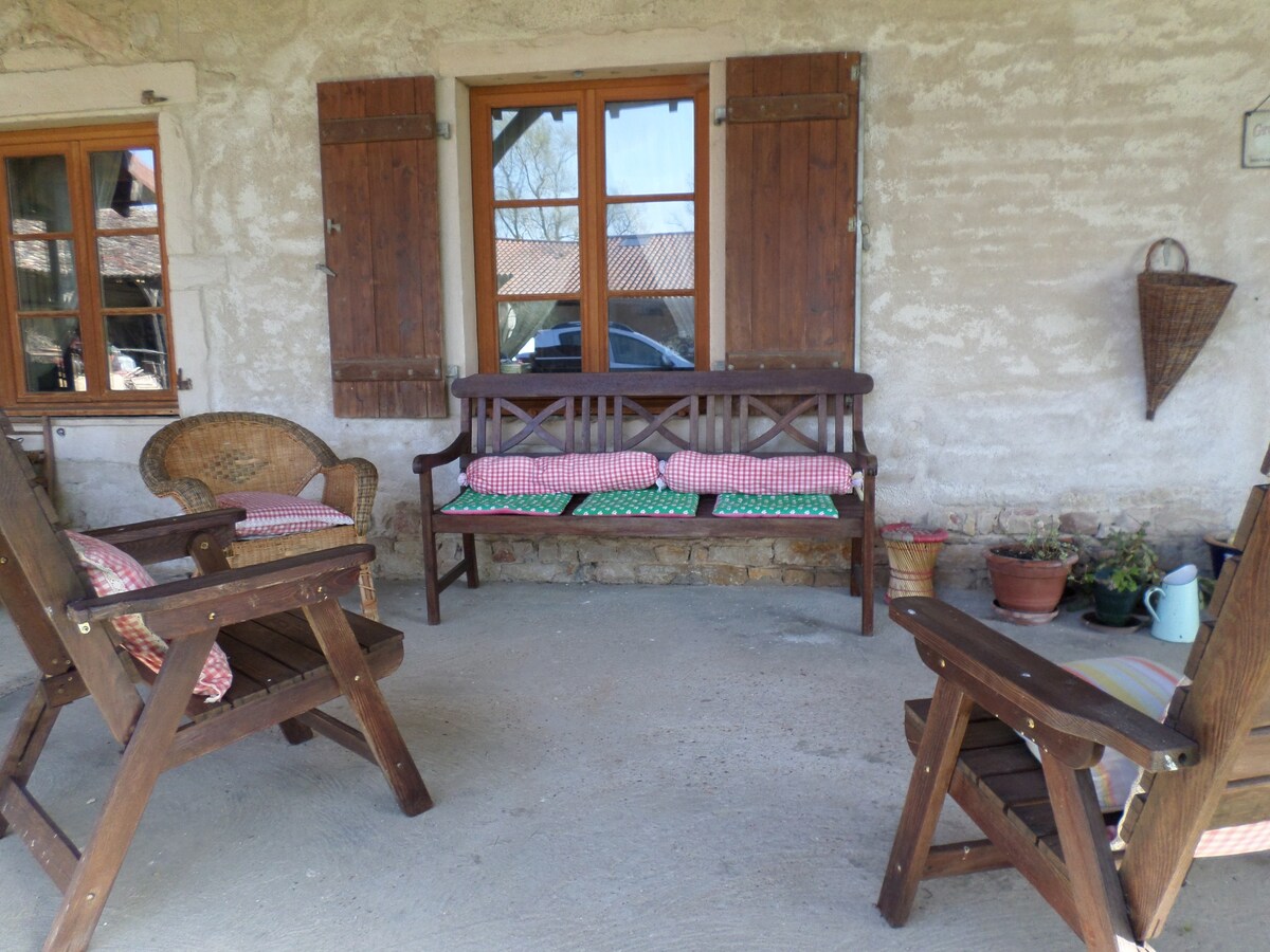 Chambre d'hôtes en Bresse  "Campagne" proche Mâcon