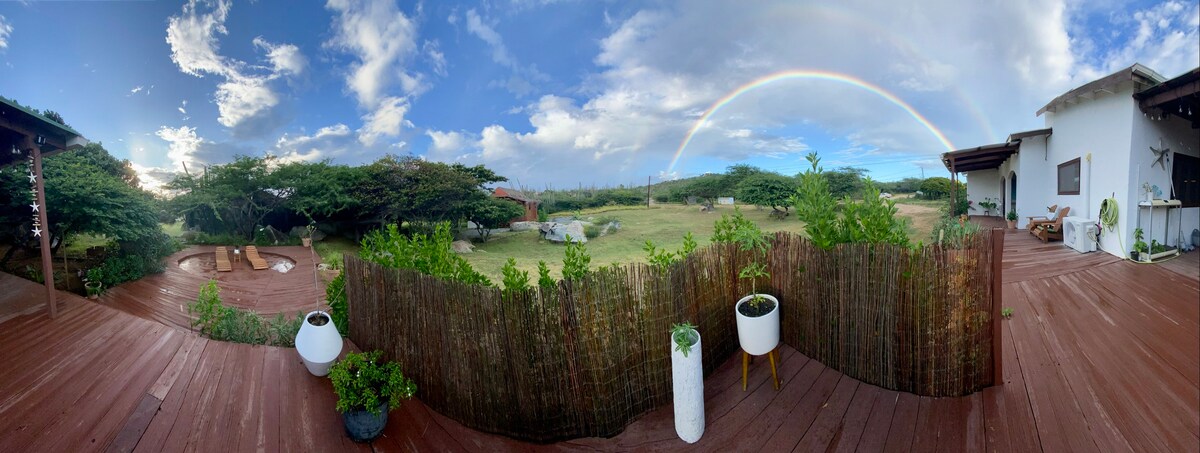 Peaceful and romantic guesthouse set in nature.