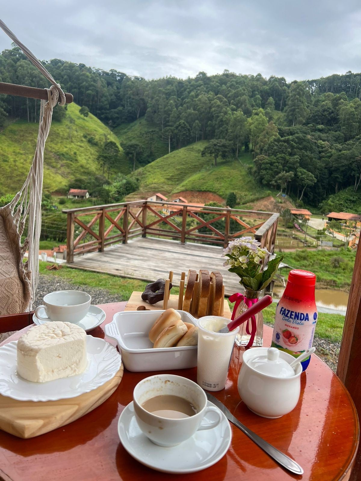 Chalé com lareira monte verde