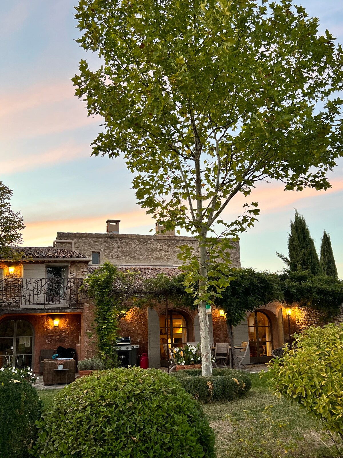 Charming Provençal Country Home
