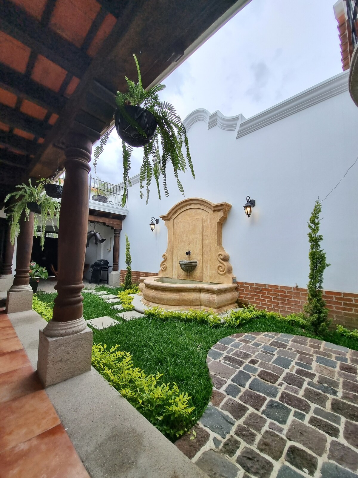 位于安提瓜危地马拉殖民风格的整套房源