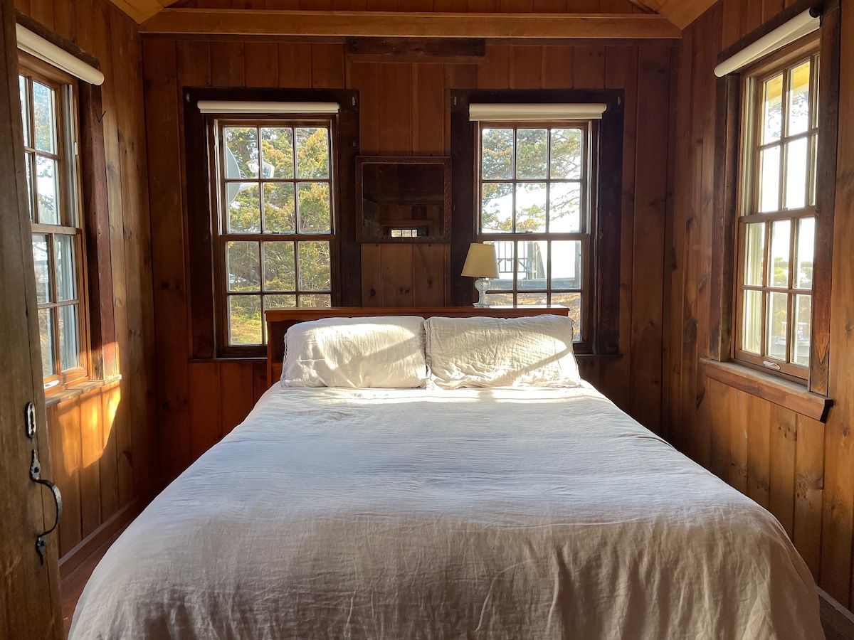 海边的Wellfleet Cottage