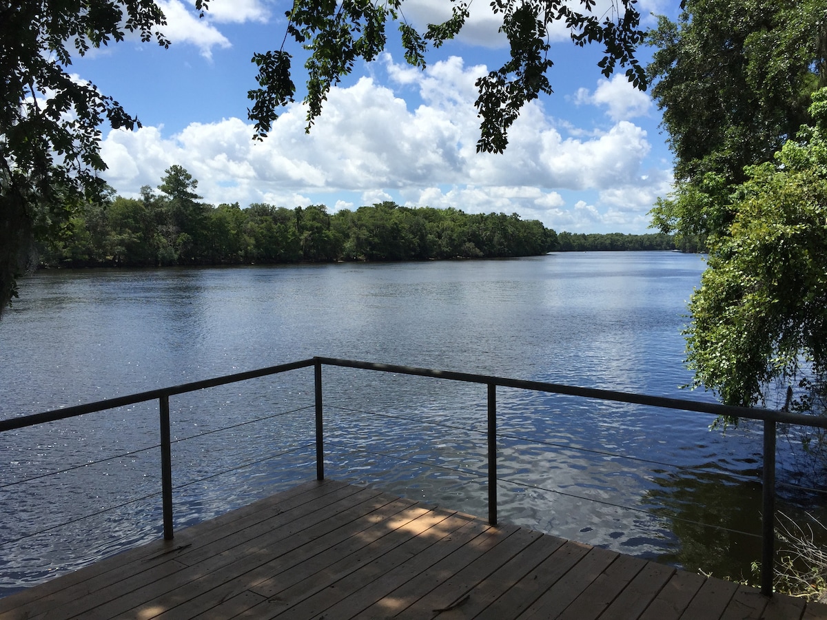 Suwannee River Retreat